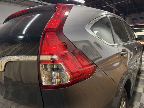 Used 2015 Honda CR-V LX image 8