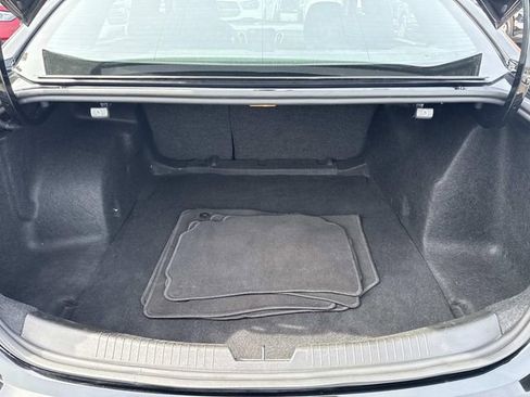 Used 2025 Chevrolet Malibu LT image 8