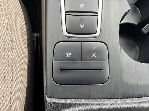 Used 2021 Ford Escape SE w/ Convenience Package image 35