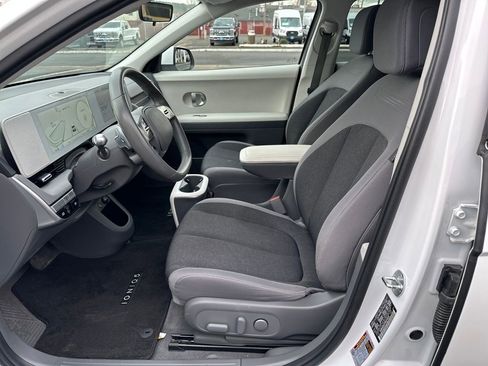 Certified 2023 Hyundai Ioniq 5 SE image 10