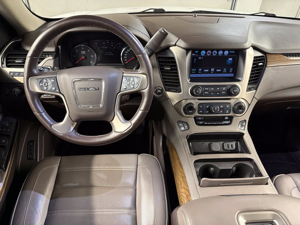 Used 2020 GMC Yukon Denali w/ Denali Ultimate Package AWD/4WD image 8