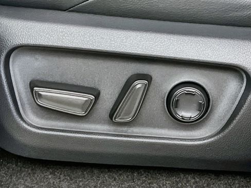 New 2026 Toyota 4Runner Limited AWD/4WD image 15