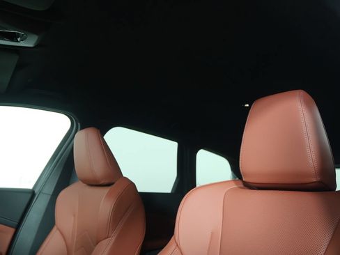New 2026 BMW X1 xDrive28i AWD/4WD image 11