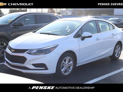 Used 2018 Chevrolet Cruze LT w/ Convenience Package