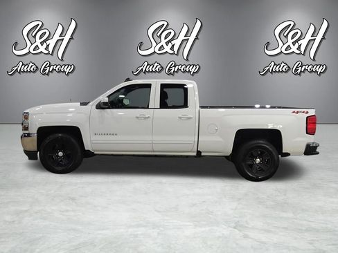 Used 2018 Chevrolet Silverado 1500 LT w/ Trailering Package AWD/4WD image 13