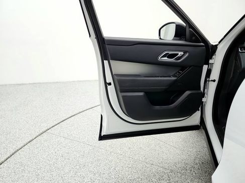 Certified 2023 Land Rover Range Rover Velar R-Dynamic S AWD/4WD image 25