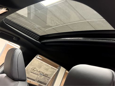 New 2026 Lexus RX 450h AWD image 10