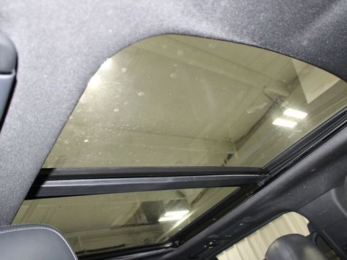 Used 2023 Lincoln Navigator Reserve AWD/4WD image 35