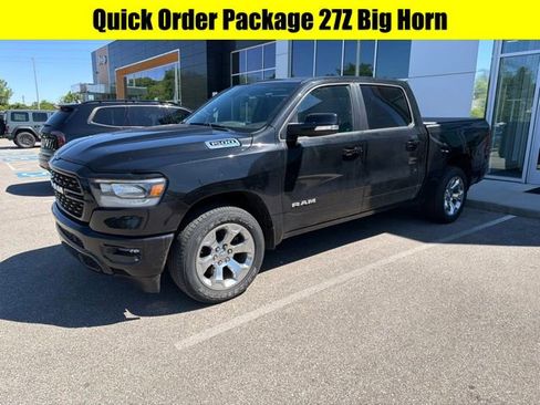 Used 2022 RAM 1500 Big Horn AWD/4WD image 3