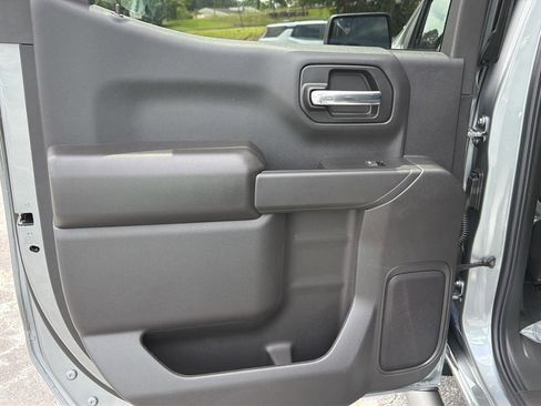 New 2026 Chevrolet Silverado 1500 Custom Trail Boss AWD/4WD image 17