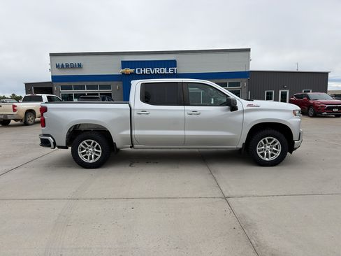 Used 2021 Chevrolet Silverado 1500 RST w/ Z71 Off-Road Package AWD/4WD image 7