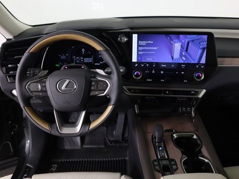 New 2026 Lexus RX 450h AWD image 21