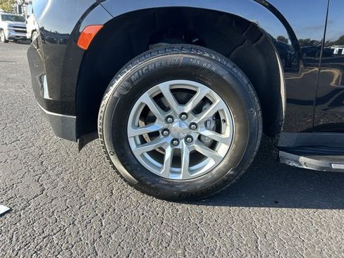 Used 2023 Chevrolet Tahoe LT image 9