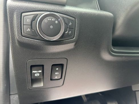 Used 2020 Ford F150 Lariat w/ Equipment Group 502A Luxury image 19