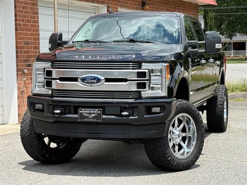 Used 2019 Ford F350 Limited w/ FX4 Off-Road Package AWD/4WD image 7