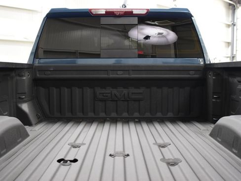 Used 2025 GMC Sierra 2500 Denali Ultimate AWD/4WD image 22