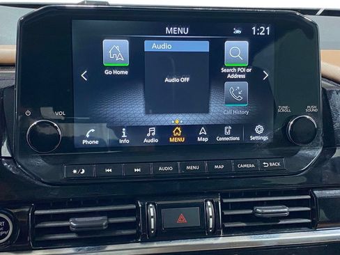 Used 2023 Nissan Pathfinder Platinum AWD/4WD image 31