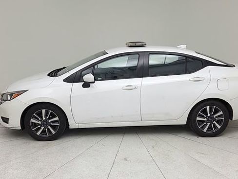 Used 2024 Nissan Versa SV w/ Electronics Package FWD image 2