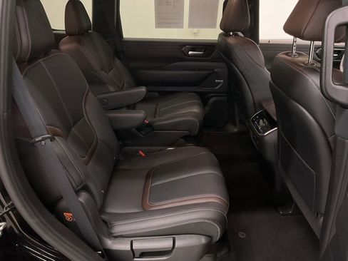 Used 2026 Nissan Armada SL w/ Captain's Chari Seat Package AWD/4WD image 19