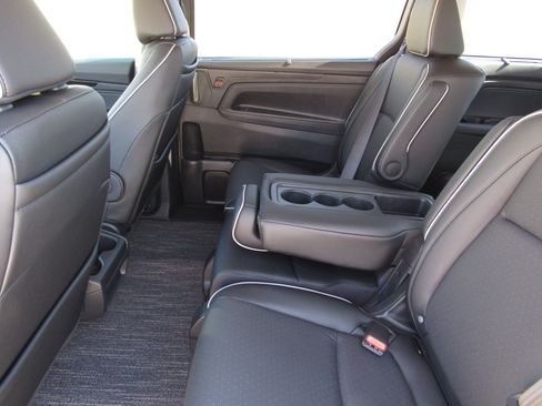 New 2026 Honda Odyssey Elite image 11