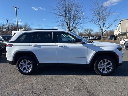 Certified 2022 Jeep Grand Cherokee Limited image 15