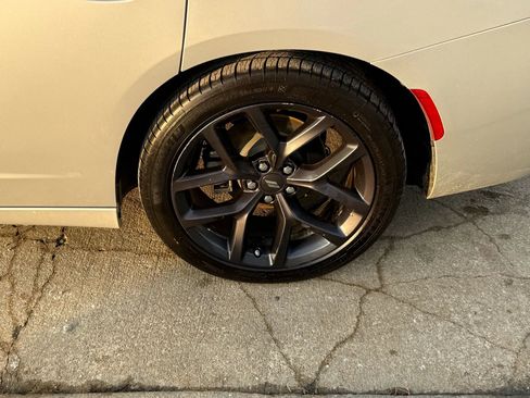 Used 2023 Dodge Charger SXT w/ Blacktop Package image 42