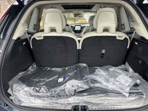 New 2026 Volvo XC90 B6 Ultra w/ Protection Package Premier AWD/4WD image 9