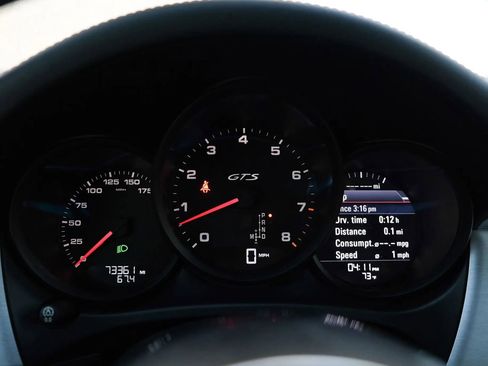 Used 2017 Porsche Macan GTS w/ Premium Package Plus image 24