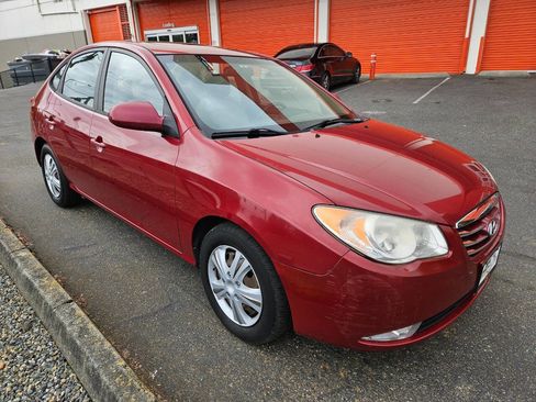 Used 2010 Hyundai Elantra GLS w/ Sunroof Pkg 3 image 6