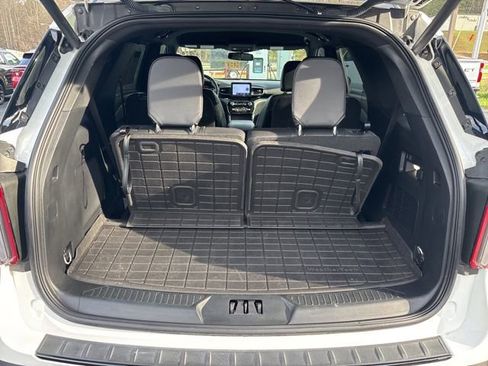 Used 2023 Ford Explorer ST-Line w/ Class IV Trailer Tow Package image 20