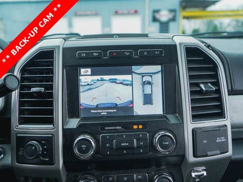 Used 2020 Ford F350 Lariat w/ Lariat Ultimate Package image 9