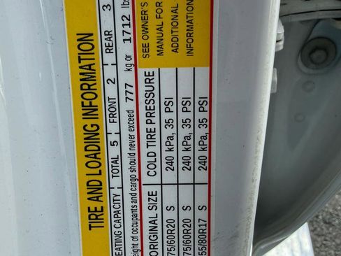 Used 2019 GMC Sierra 1500 SLT w/ SLT Premium Package image 47