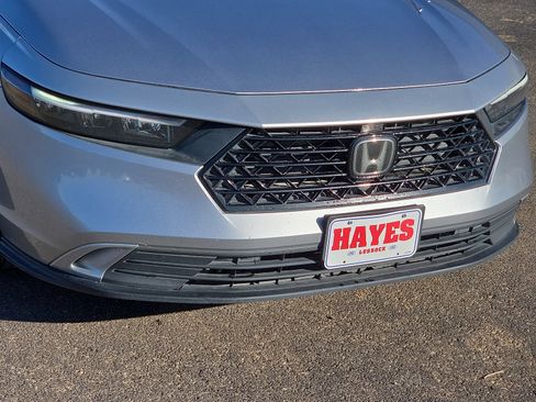 Used 2023 Honda Accord EX image 6