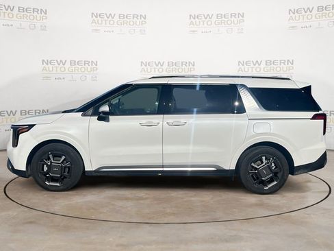 New 2026 Kia Carnival SX FWD image 2