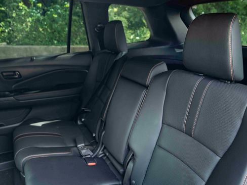 Certified 2022 Honda Passport TrailSport image 19