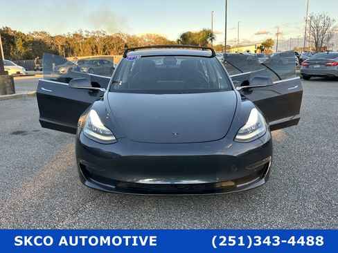 Used 2018 Tesla Model 3 Long Range image 30