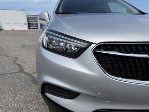 Used 2022 Buick Encore Preferred w/ Safety Package image 7