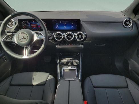 Certified 2026 Mercedes-Benz GLA 250 image 11