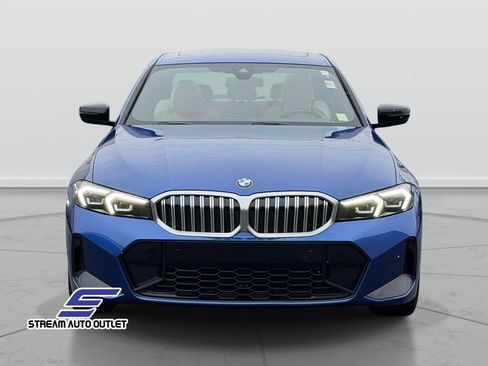 Used 2025 BMW 330i xDrive Sedan AWD/4WD image 2