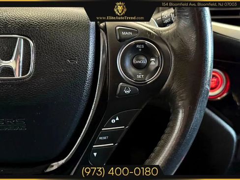 Used 2017 Honda Pilot Touring image 13