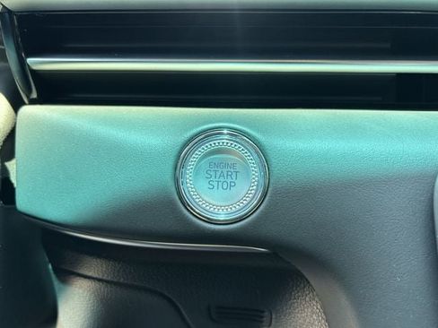 New 2026 Genesis GV80 2.5T RWD image 32