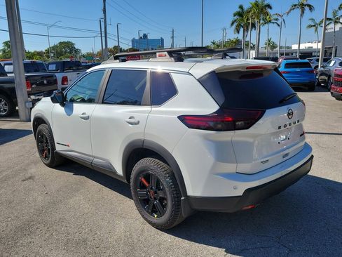 New 2026 Nissan Rogue SV image 5