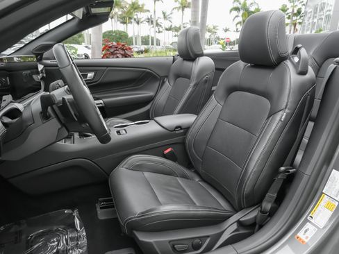 Used 2024 Ford Mustang GT Premium RWD image 9