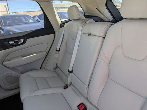 New 2026 Volvo XC60 B5 Ultra w/ Protection Package Premier image 13