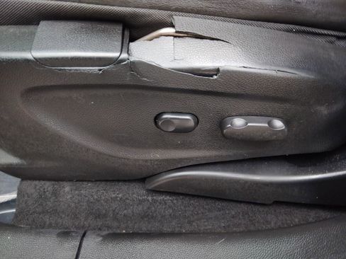 Used 2015 Buick Encore Base image 15