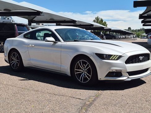 Used 2017 Ford Mustang Premium RWD image 3
