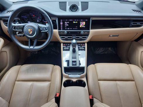 Certified 2023 Porsche Macan AWD/4WD image 20