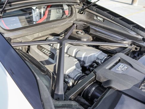 Used 2021 Audi R8 V10 performance AWD/4WD image 16