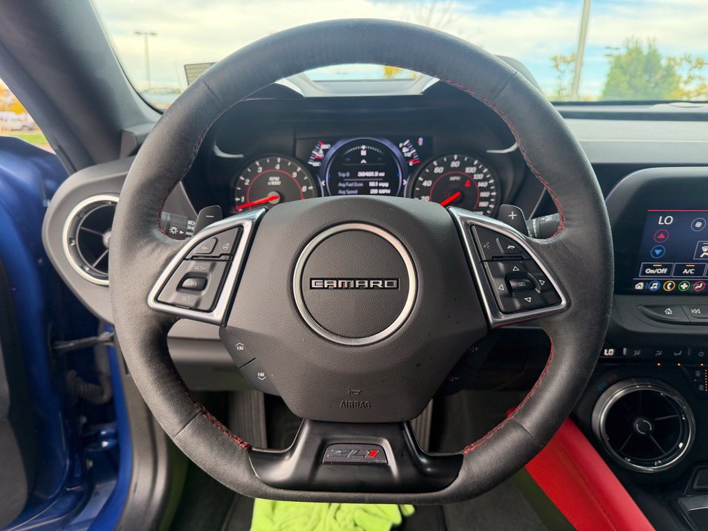 Used 2022 Chevrolet Camaro ZL1 RWD image 14