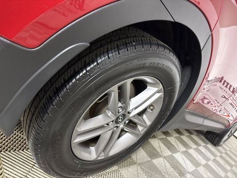 Used 2017 Hyundai Santa Fe Sport image 31